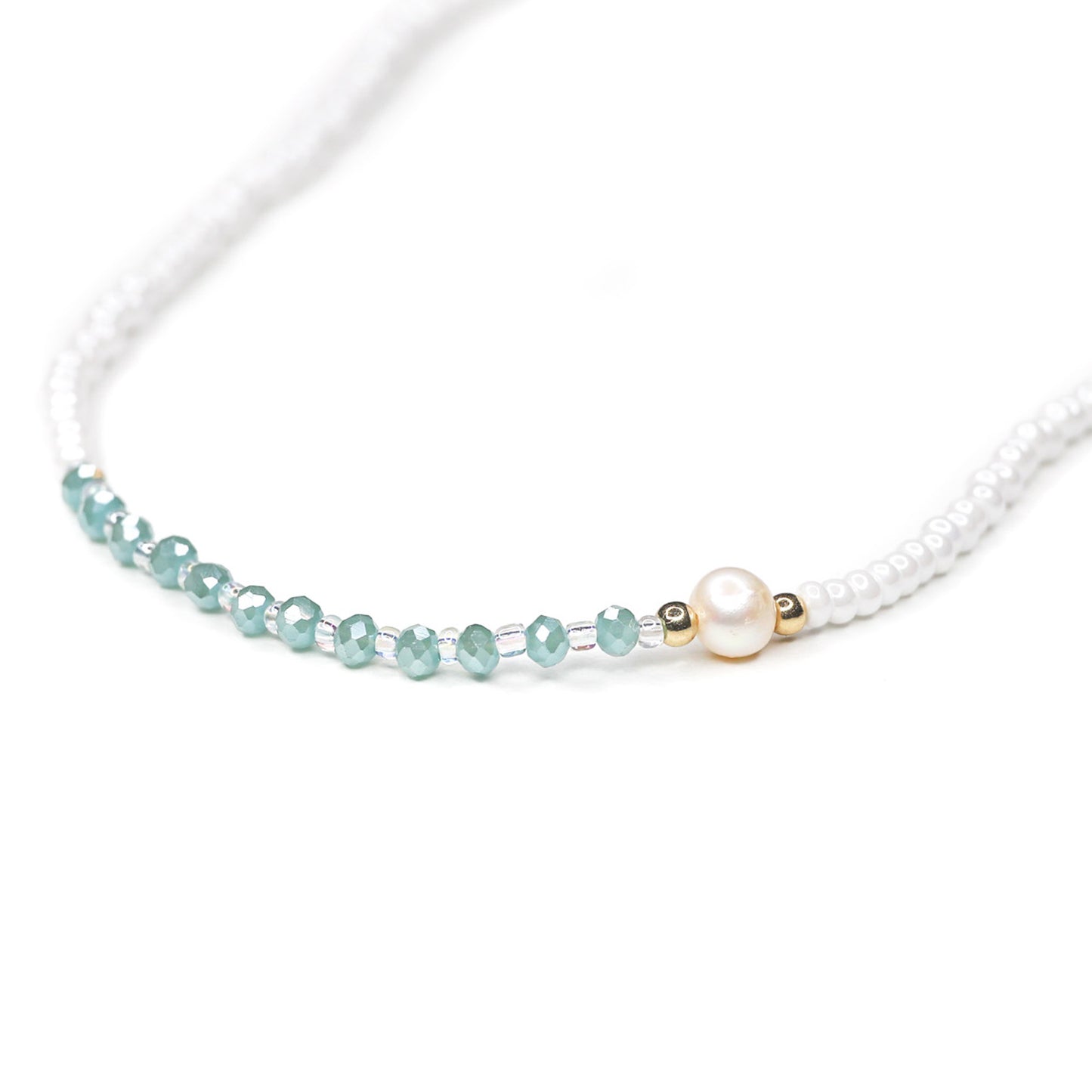 Faceted Beaded Pearl Necklace