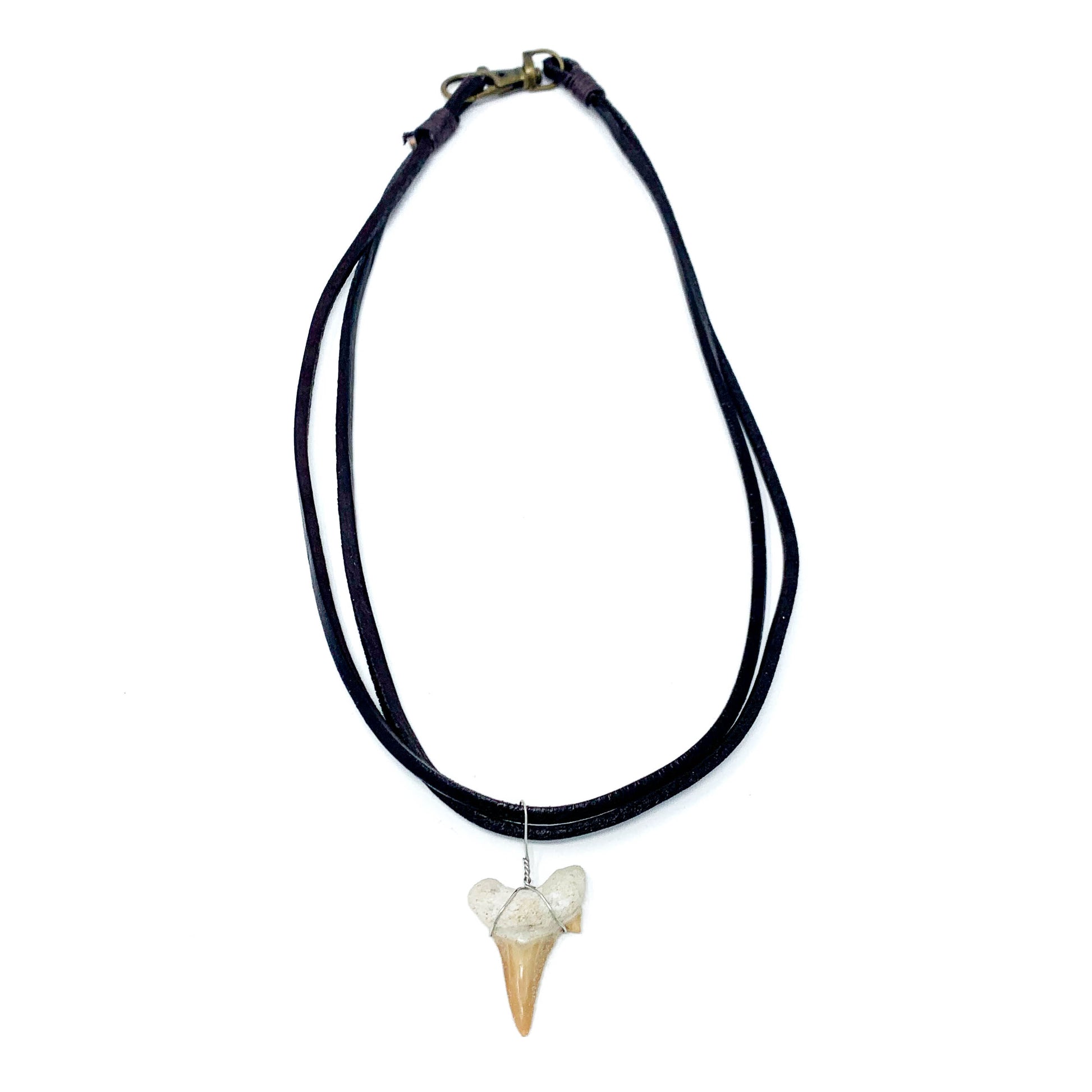 sharks tooth leather mens necklace 20" 